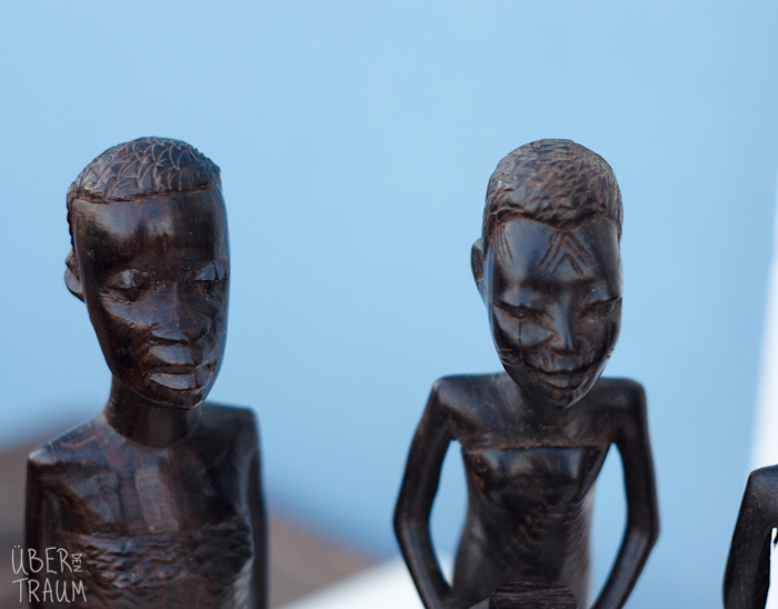 African Art - Wooden Carved Figures of People
