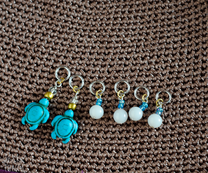 Turquoise Sea Turtles with Eggs Stitch Markers